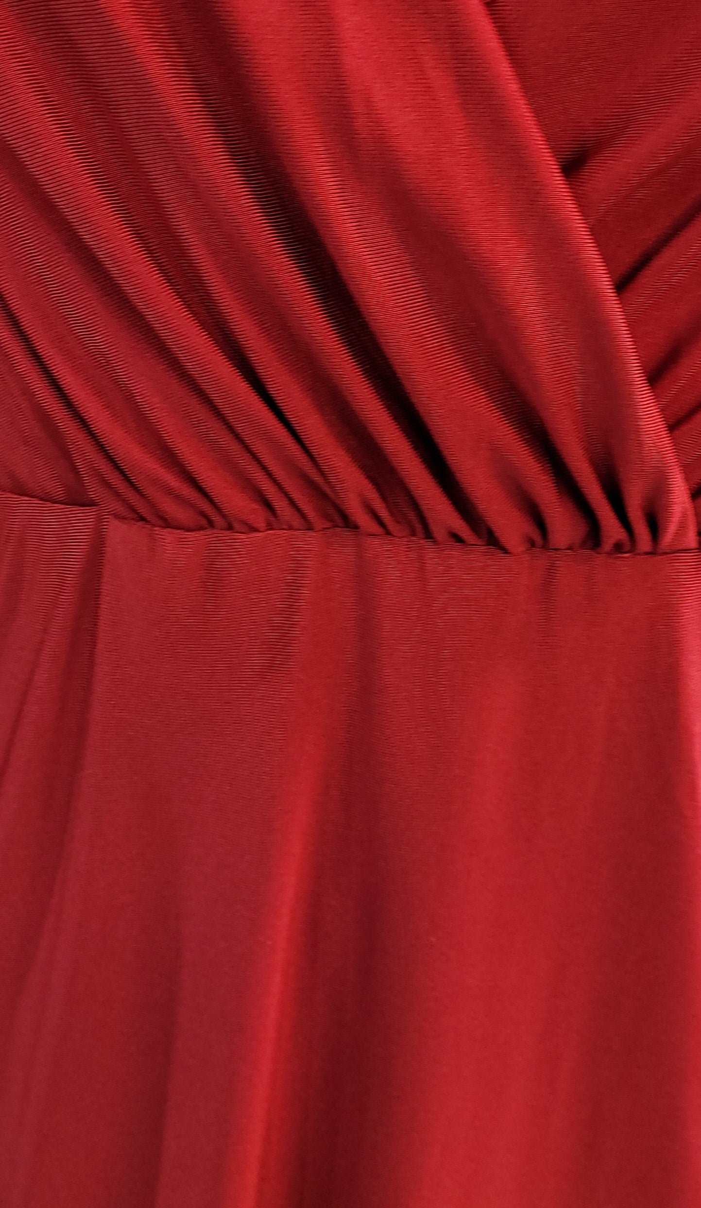 Vestido Carmesí